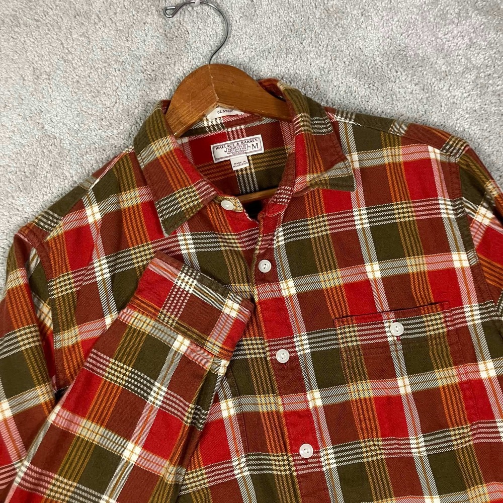 Wallace & Barnes Flannel Shirt Mens M Red Plaid Cotton Long Sleeve Button Up